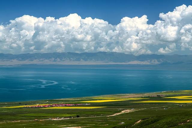 What Is The Largest Man-Made Lake In China? How Big Is It?